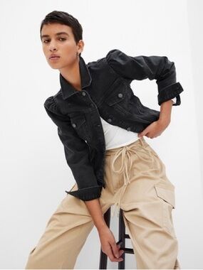 GAP Puff Sleeved Denim Jacket Large